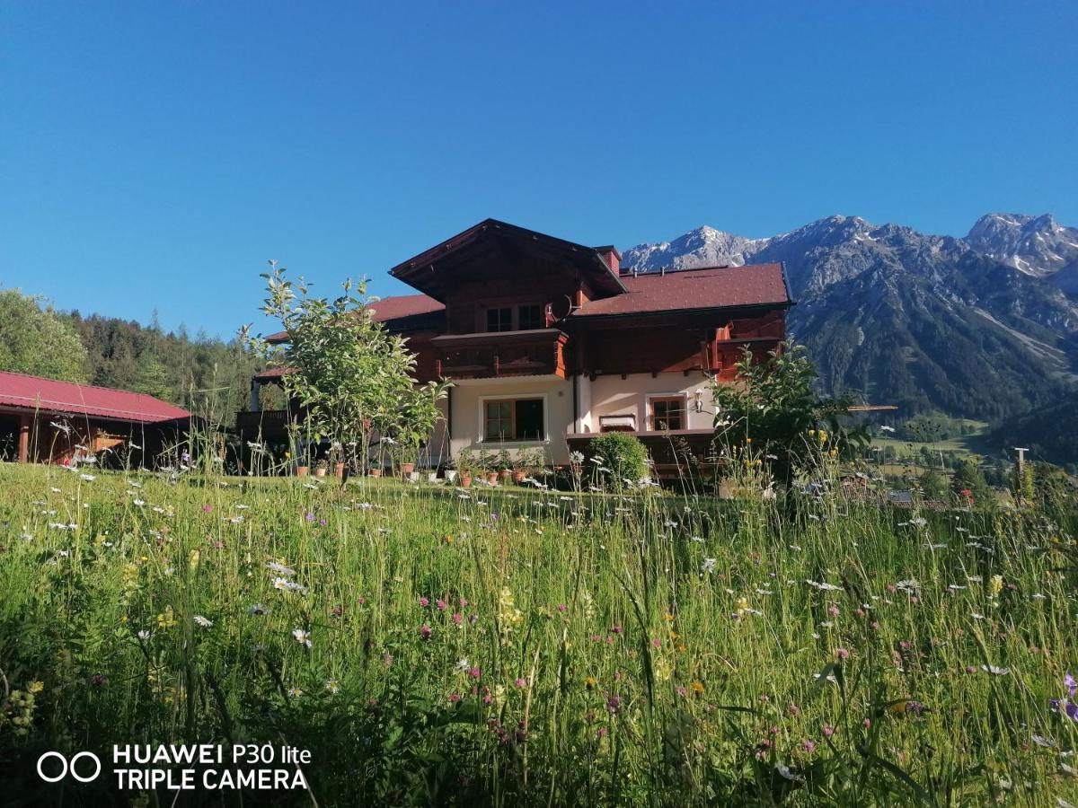 Landhaus Bellevue Ramsau am Dachstein Bagian luar foto